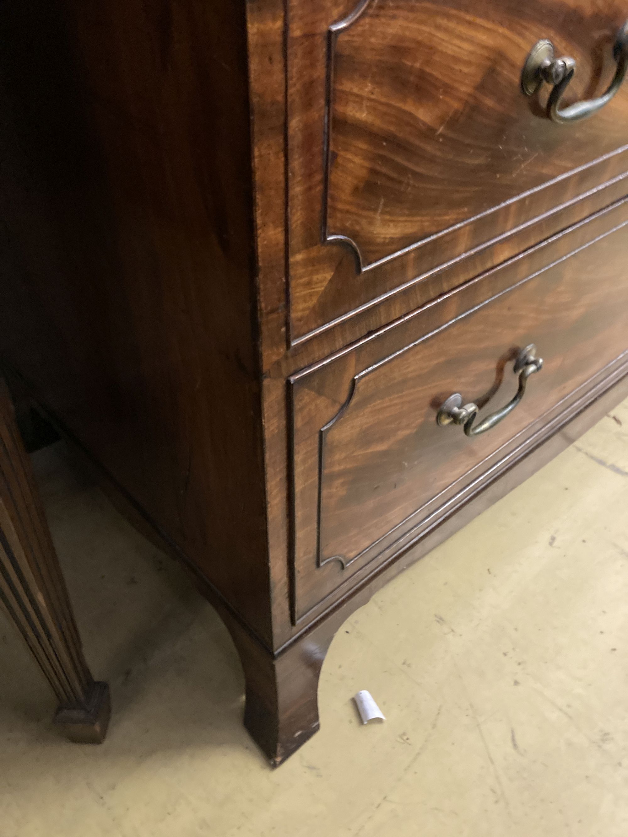 A George III mahogany linen press, width 120cm, depth 65cm, height 203cm